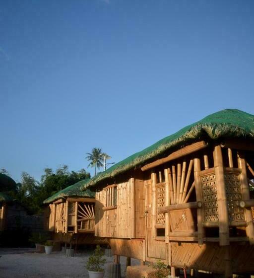 Retkeilymaja Good Inn White Beach Moalboal