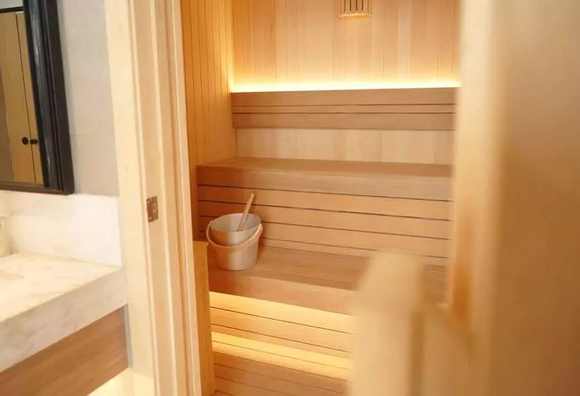 Hotelli Herloom Serviced Residence Bsd