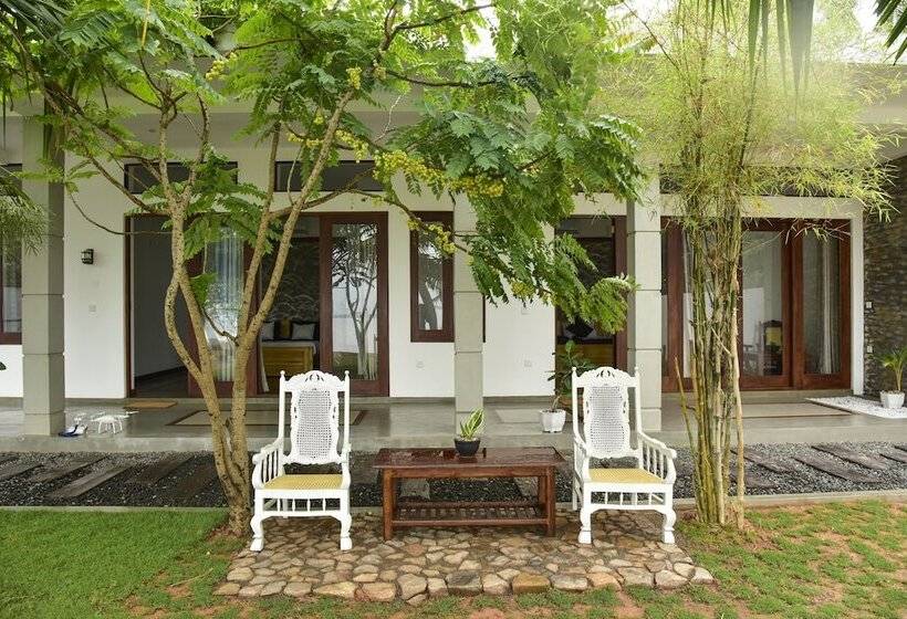 호텔 Hiru Lagoon Negombo