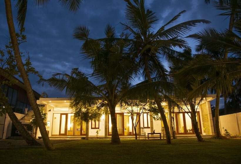 호텔 Hiru Lagoon Negombo