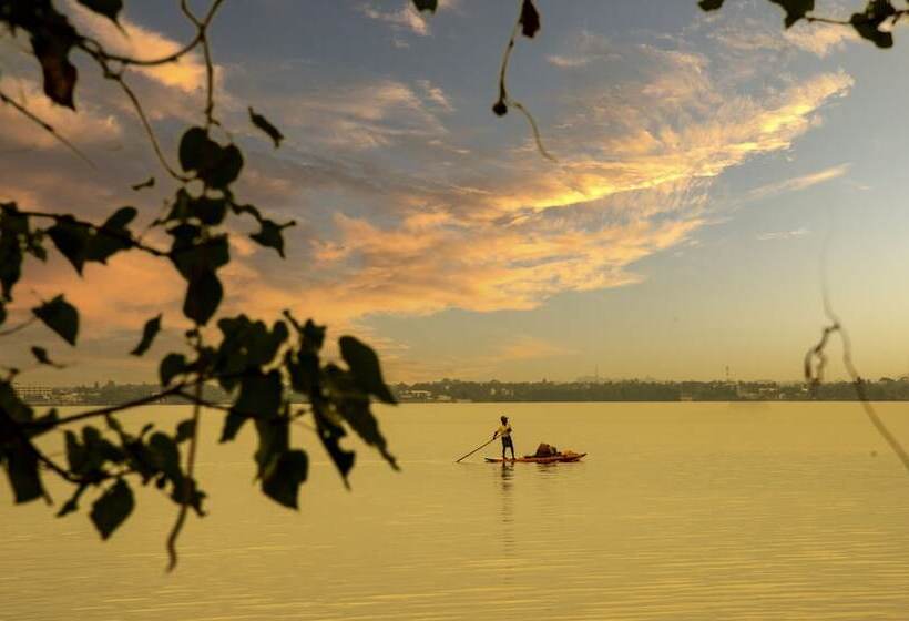 호텔 Hiru Lagoon Negombo
