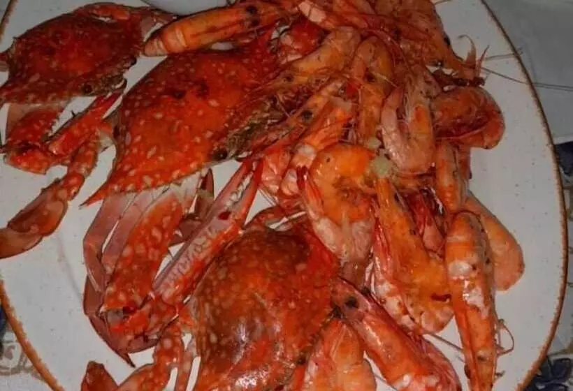 Hotelli Hiru Lagoon Negombo