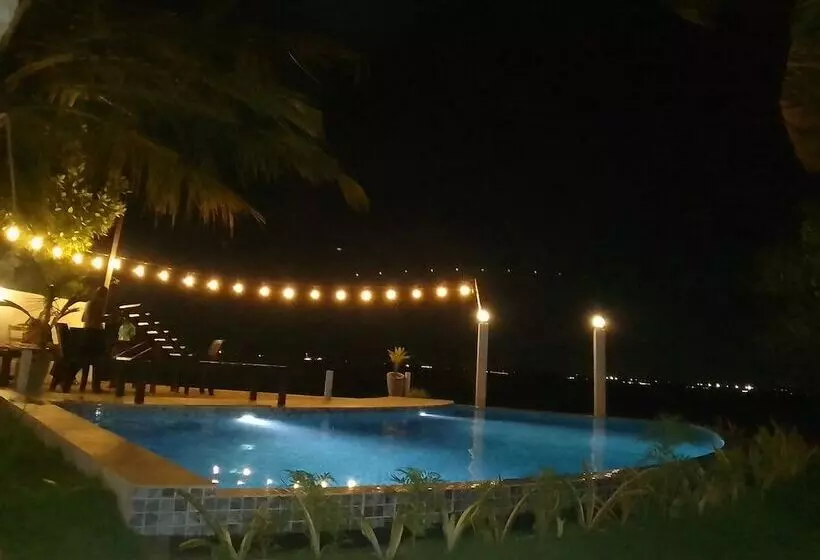 Hotelli Hiru Lagoon Negombo