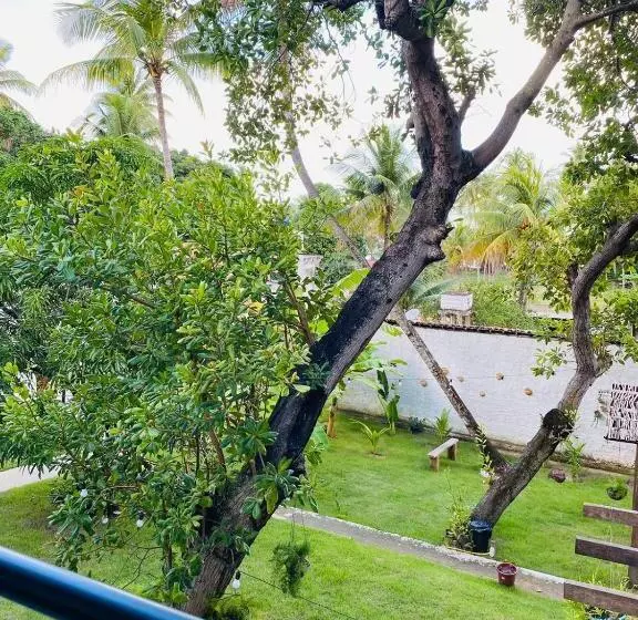 Hotelli Milie Lounge Pousada