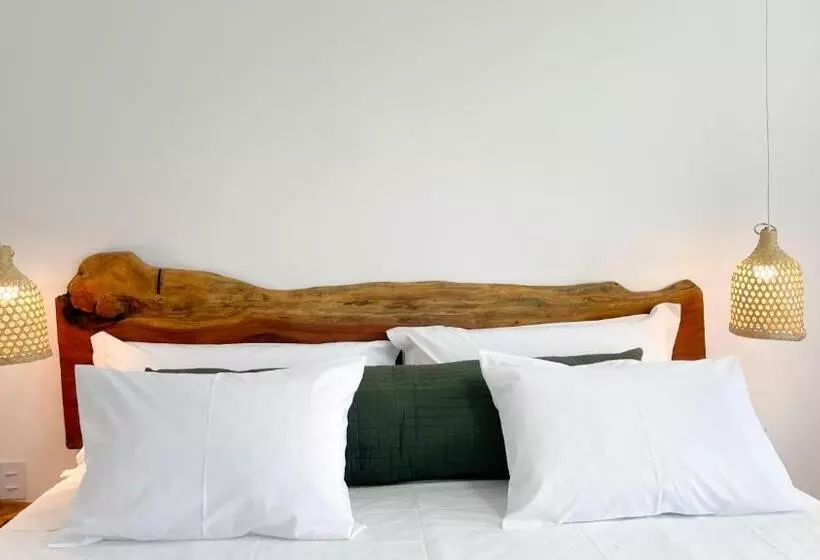 Hotelli Milie Lounge Pousada