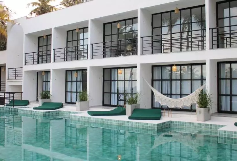 Hotelli Milie Lounge Pousada