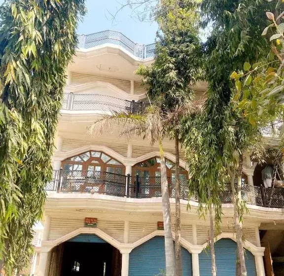 ホテル O Shubham Palace