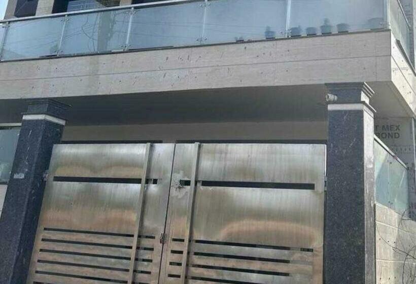 Hotel Oyo New Star Residency