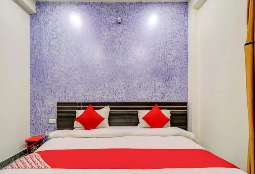 ホテル Oyo New Star Residency