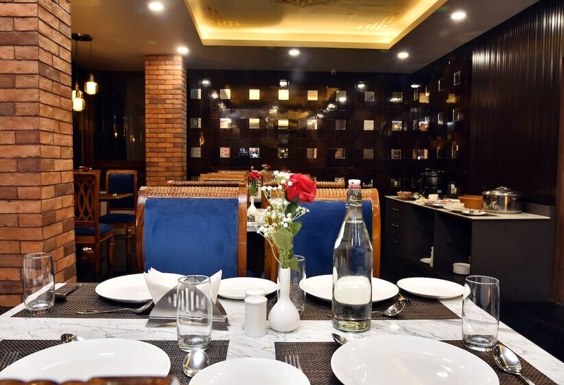 בית מלון כפרי Rufina Pinasa Residency