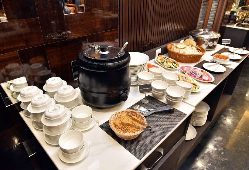 בית מלון כפרי Rufina Pinasa Residency