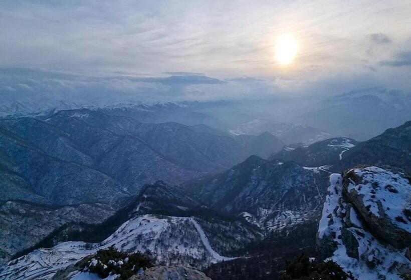 Pensió Budur Guest House