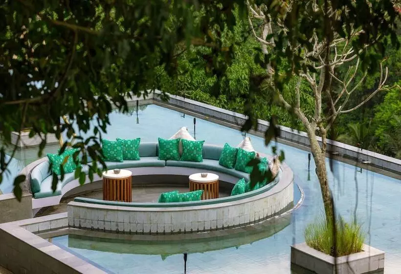 リゾートホテル Metland Venya Ubud