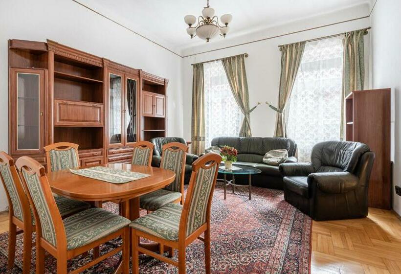 هاستل Central Lovely Rooms