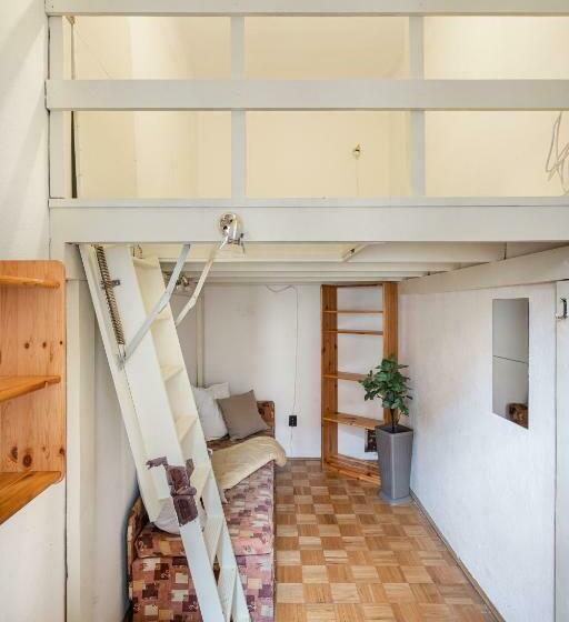 هاستل Central Lovely Rooms