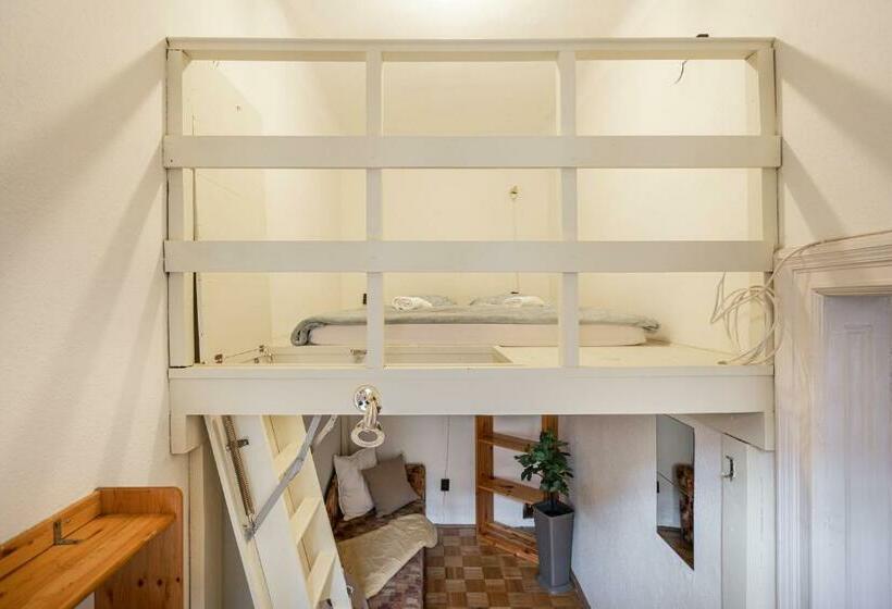 هاستل Central Lovely Rooms