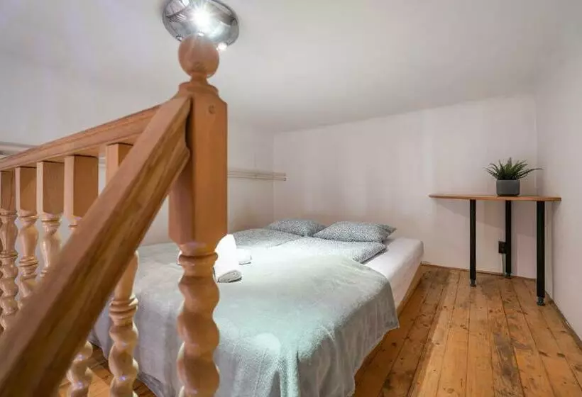 هاستل Central Lovely Rooms