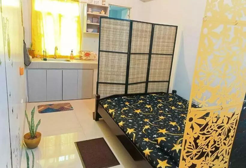 Retkeilymaja Comfy And Affordable Transient Room Near Naia 3