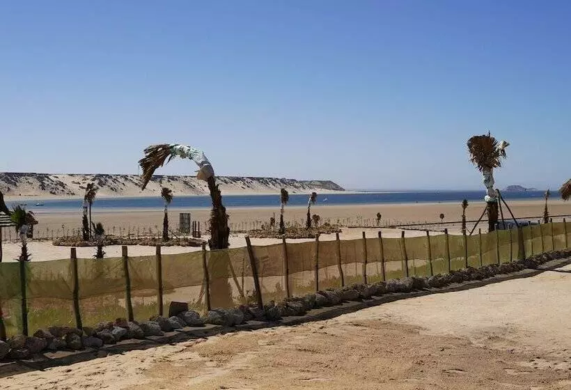 ユースホステル Desert Sands Dakhla