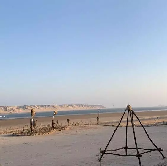 ユースホステル Desert Sands Dakhla