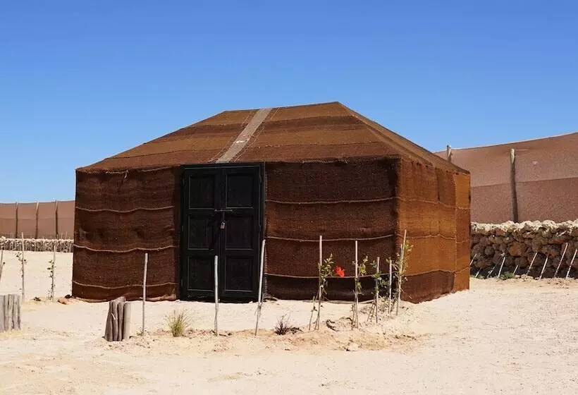 ユースホステル Desert Sands Dakhla