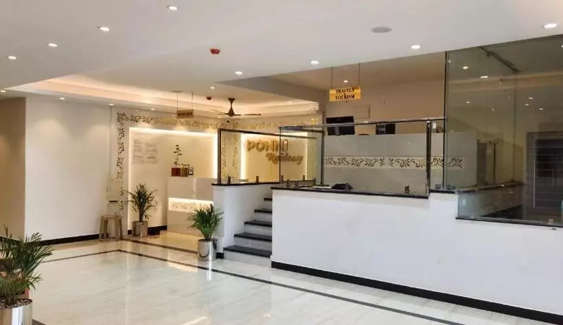 ホテル Ponni Residency Thanjavur