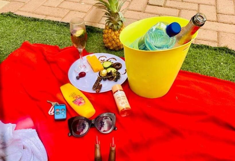 Mary Jo Bed And Breakfast