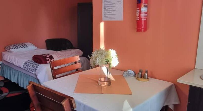 Mary Jo Bed And Breakfast