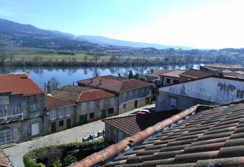 فندق A Torre Do Xudeu