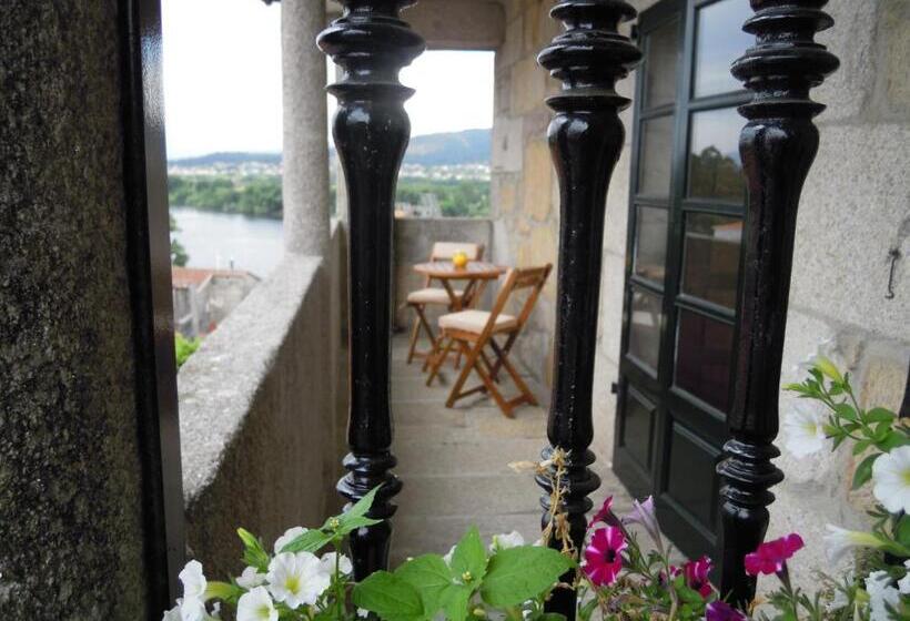 فندق A Torre Do Xudeu