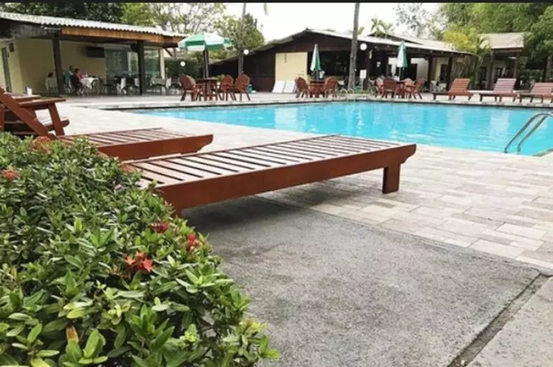 هتل Aipana Plaza