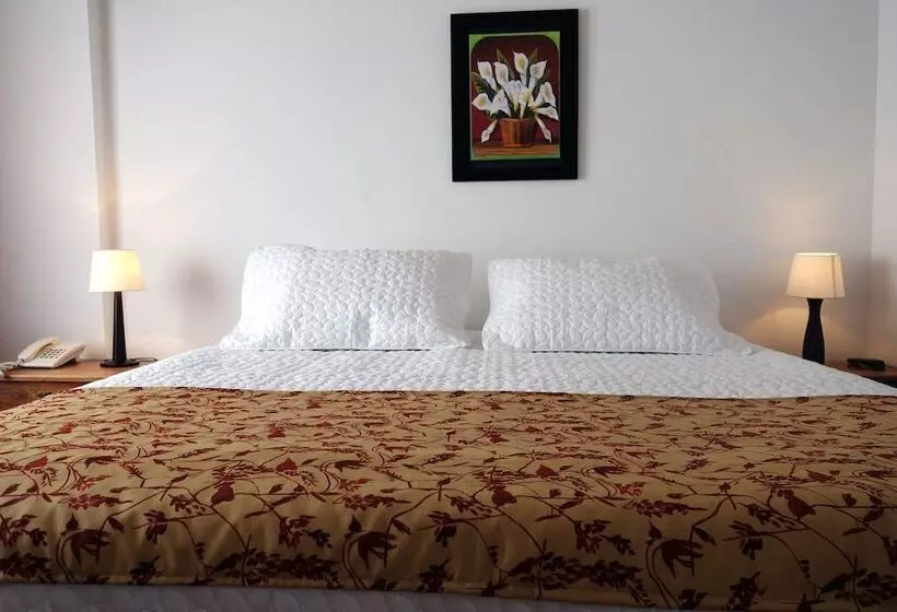 בית מלון כפרי Andres Venero