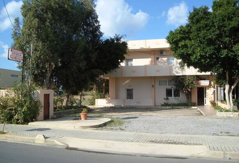 בית מלון כפרי Athina