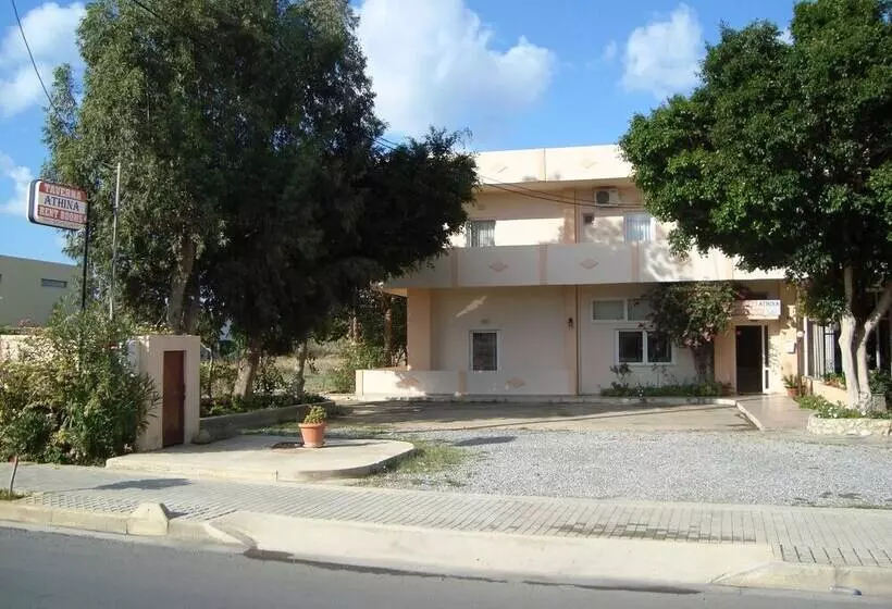 בית מלון כפרי Athina