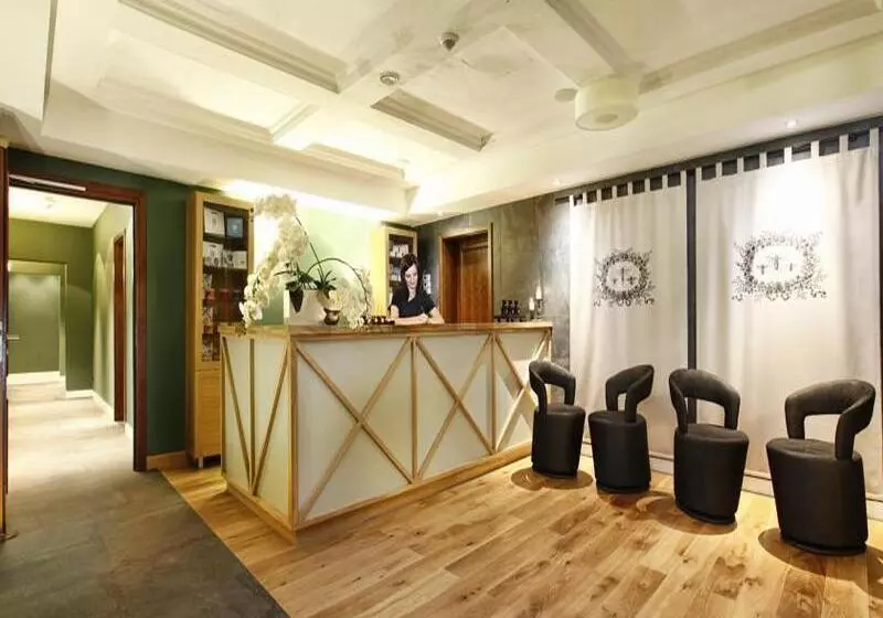 호텔 Aubrecht Country Spa Resort