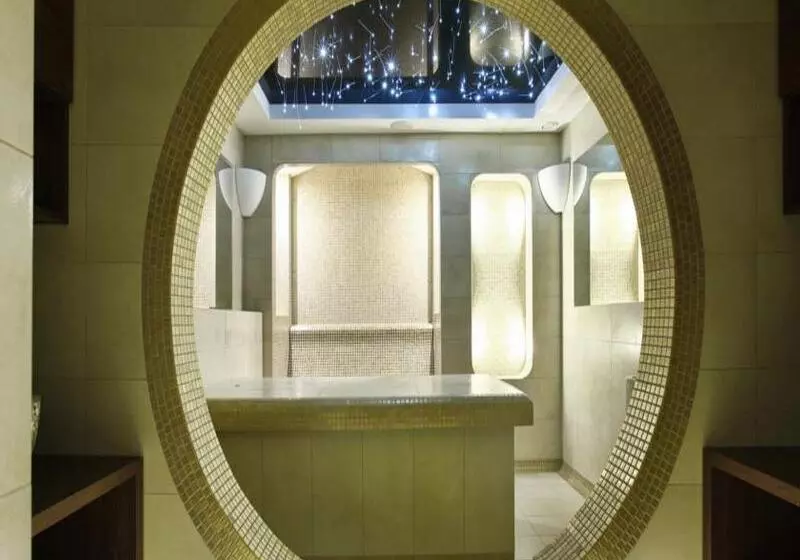 호텔 Aubrecht Country Spa Resort