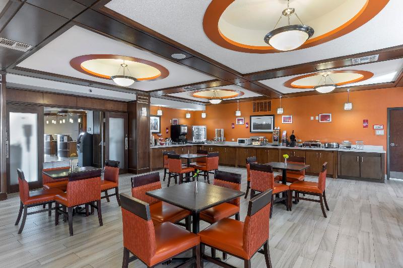 בית מלון כפרי Best Western Plus Fort Stockton