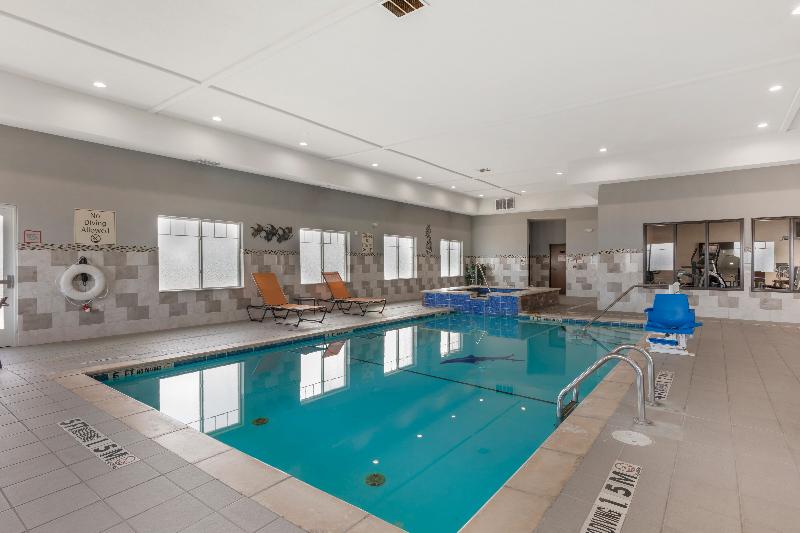 בית מלון כפרי Best Western Plus Fort Stockton