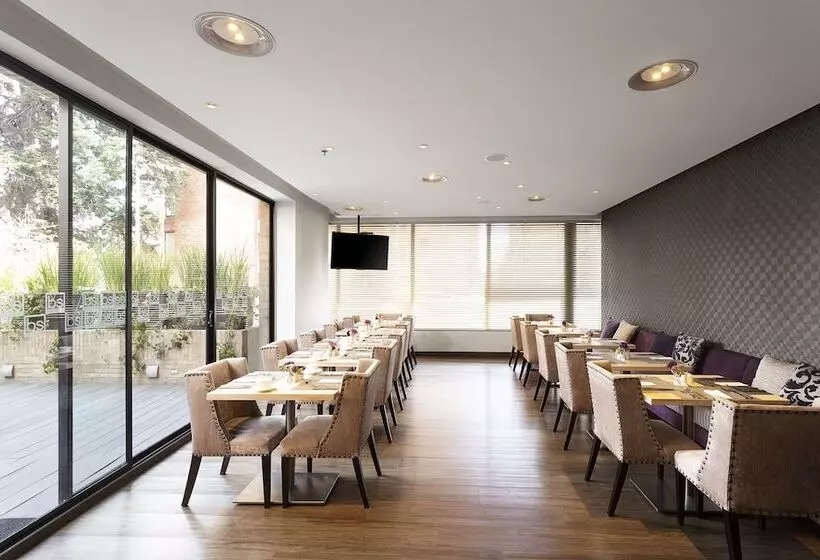 ホテル Bs Rosales