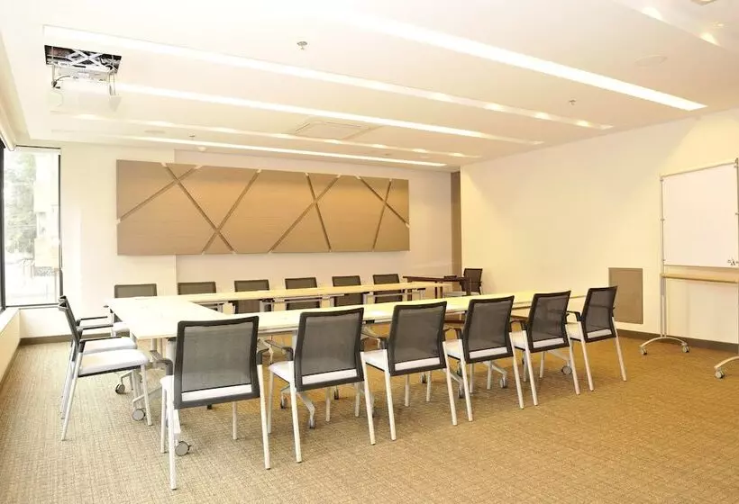 ホテル Bs Rosales