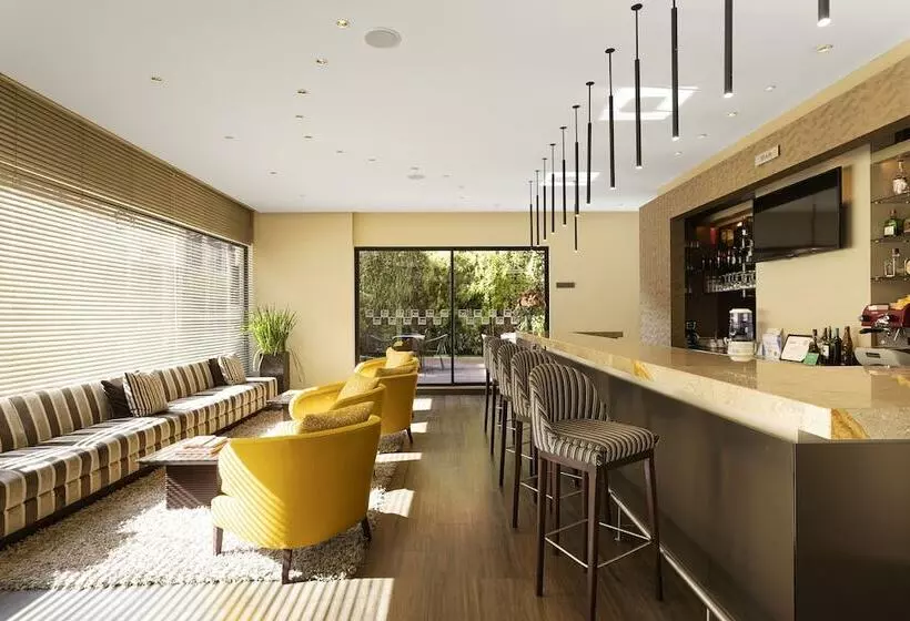 ホテル Bs Rosales