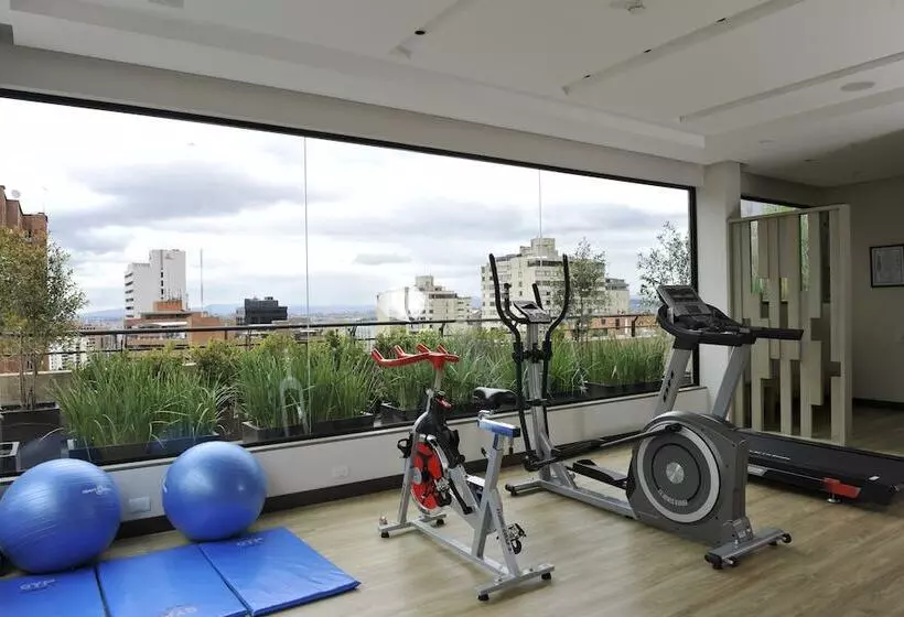 ホテル Bs Rosales