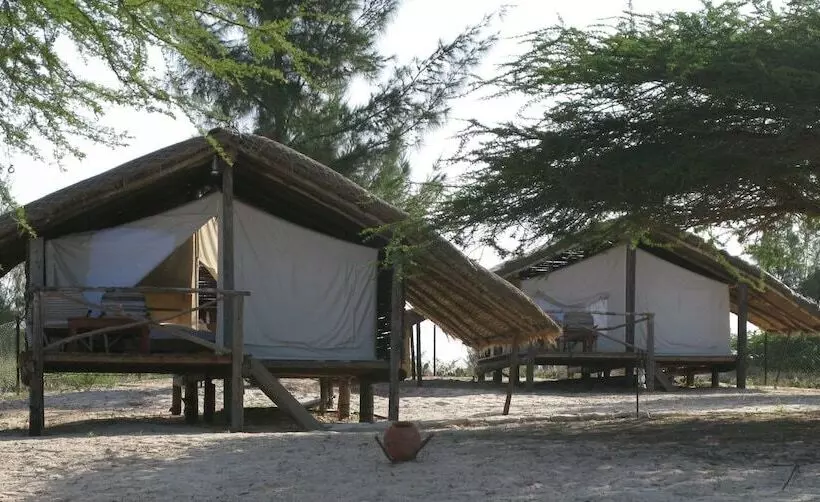 هتل Campement Lodge Océan & Savane