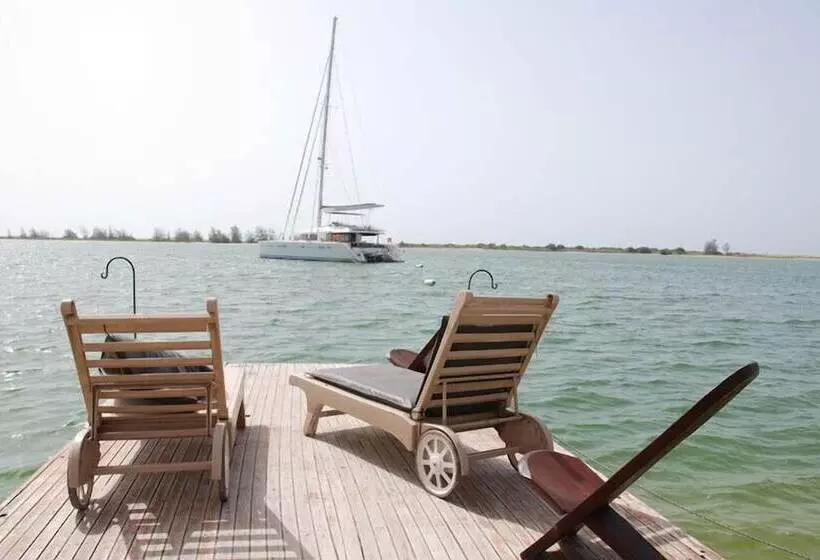 هتل Campement Lodge Océan & Savane