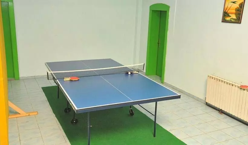 هتل Centro Biznis 92