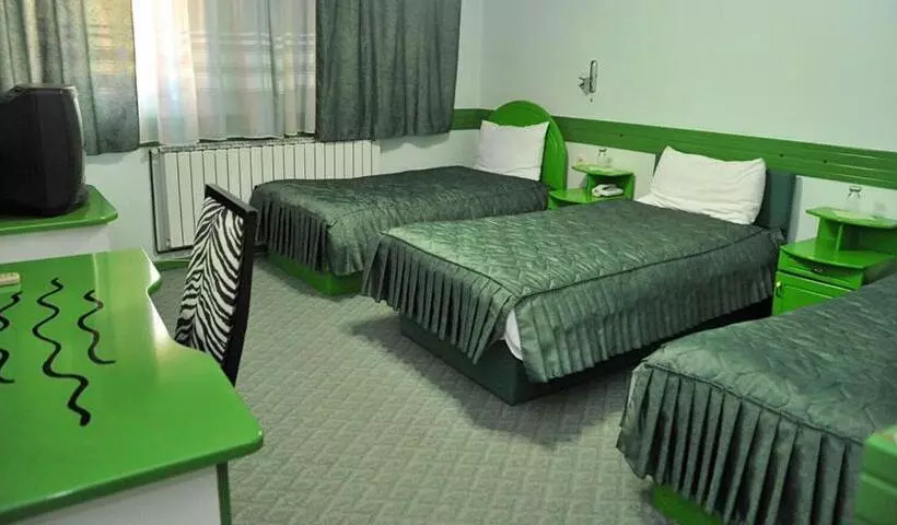 هتل Centro Biznis 92