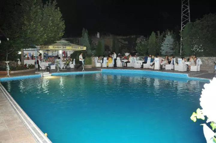 هتل Centro Biznis 92