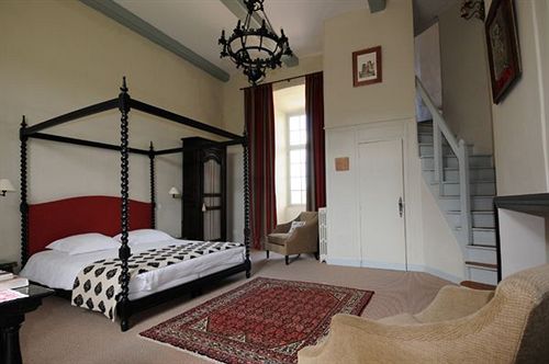 Отель Château Royal De Saint Saturnin