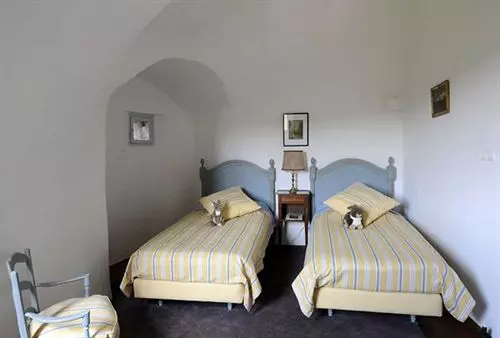 Отель Château Royal De Saint Saturnin