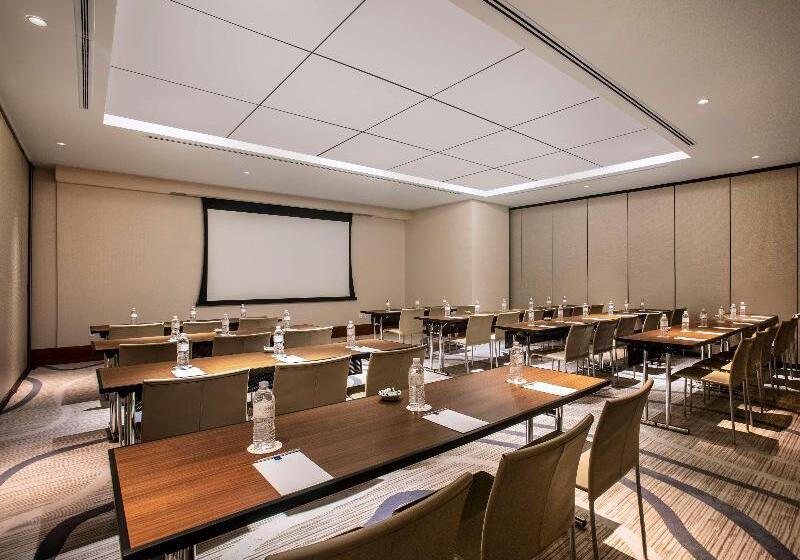 فندق Conrad Fortlauderdale Beach